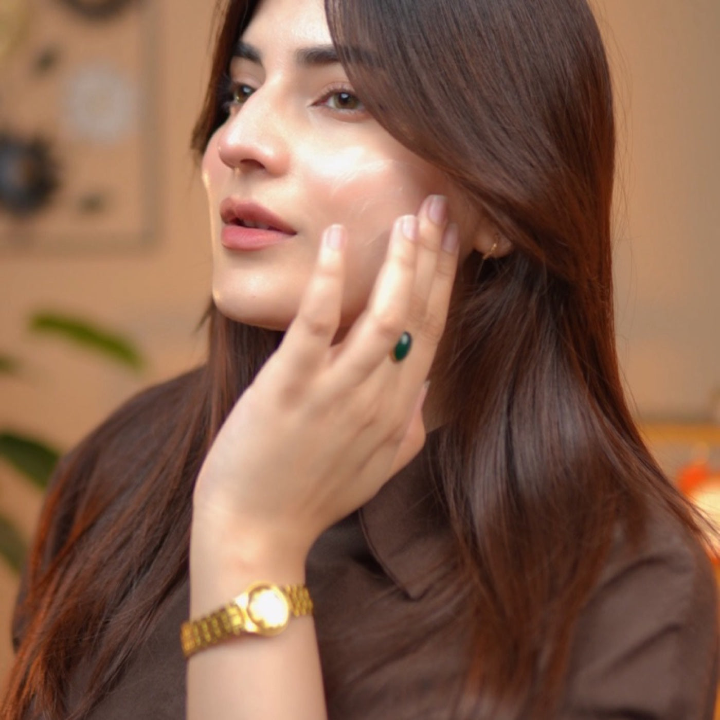 Skin after applying Blun Camel Milk Cream, comfortable with no greasy finish