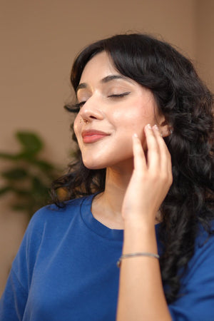 A Blun customer using the Camel Milk Cream